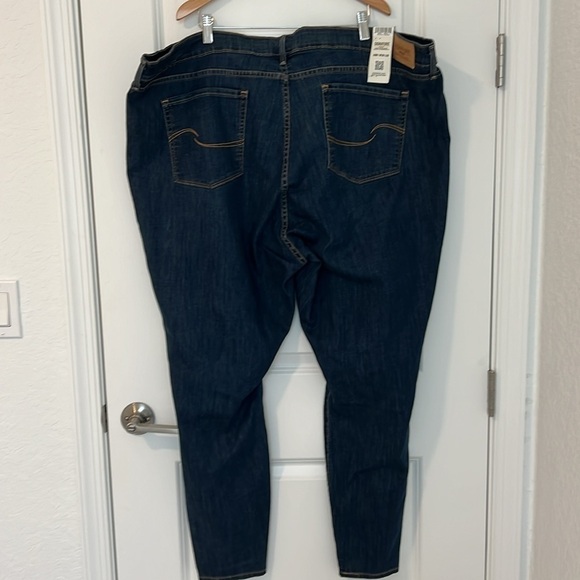 NWT Levi Strauss Signature Gold Mid-Rise Skinny Stretch Jeans 28M / W39 L30 - Picture 16 of 17